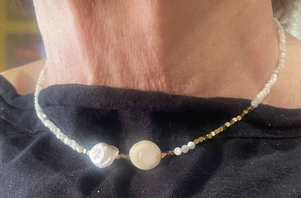 Gold Necklace, with asymmetric Mother-of-Pearl beads